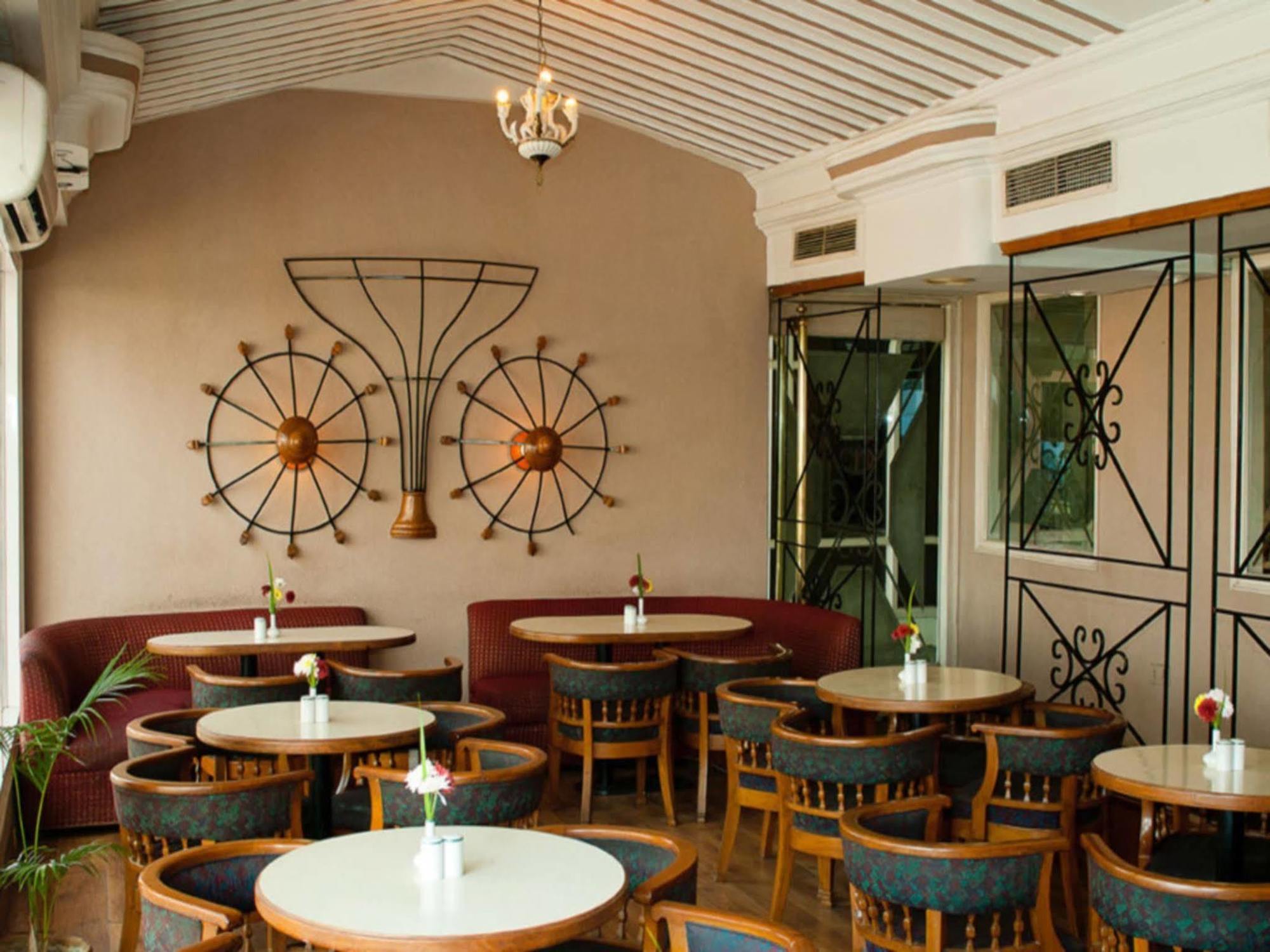 Black Mango Resort Kala Amb Extérieur photo